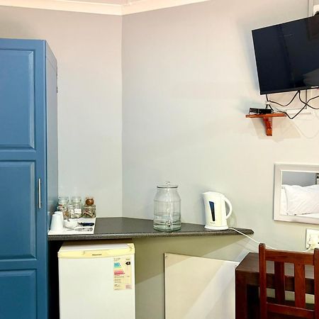Celtis Lane Guest House Boksburg Ngoại thất bức ảnh