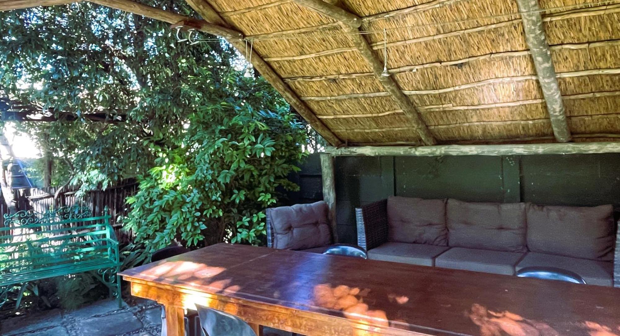 Celtis Lane Guest House Boksburg Ngoại thất bức ảnh