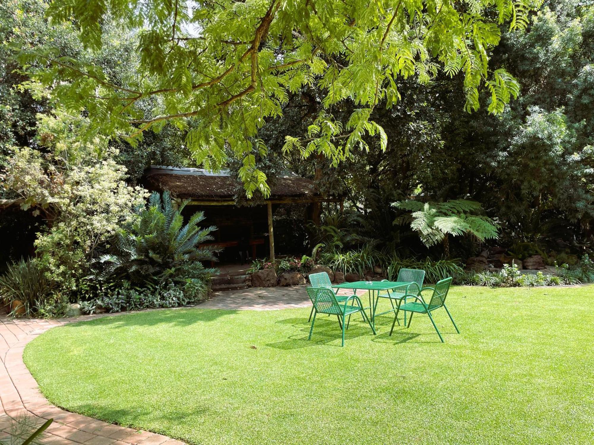 Celtis Lane Guest House Boksburg Ngoại thất bức ảnh