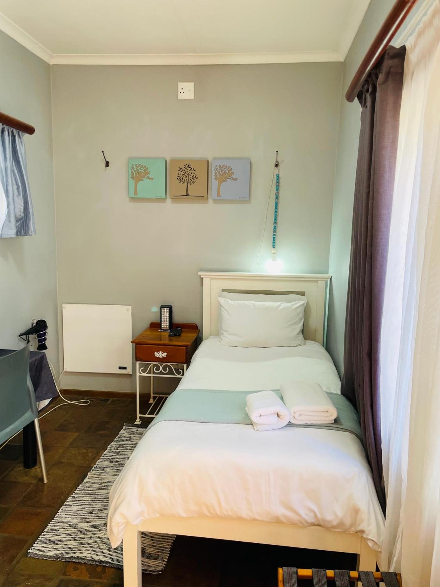 Celtis Lane Guest House Boksburg Ngoại thất bức ảnh