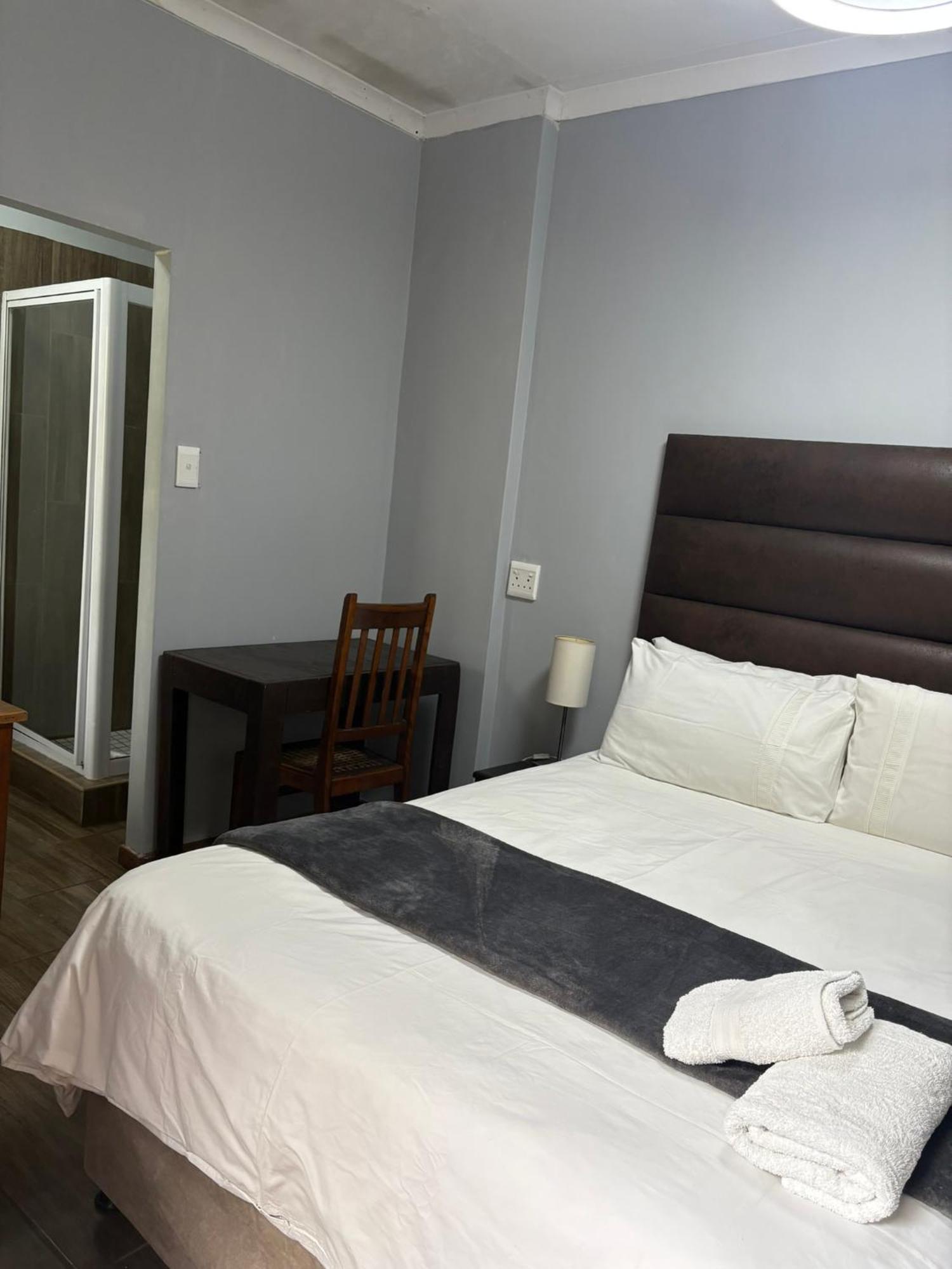 Celtis Lane Guest House Boksburg Ngoại thất bức ảnh
