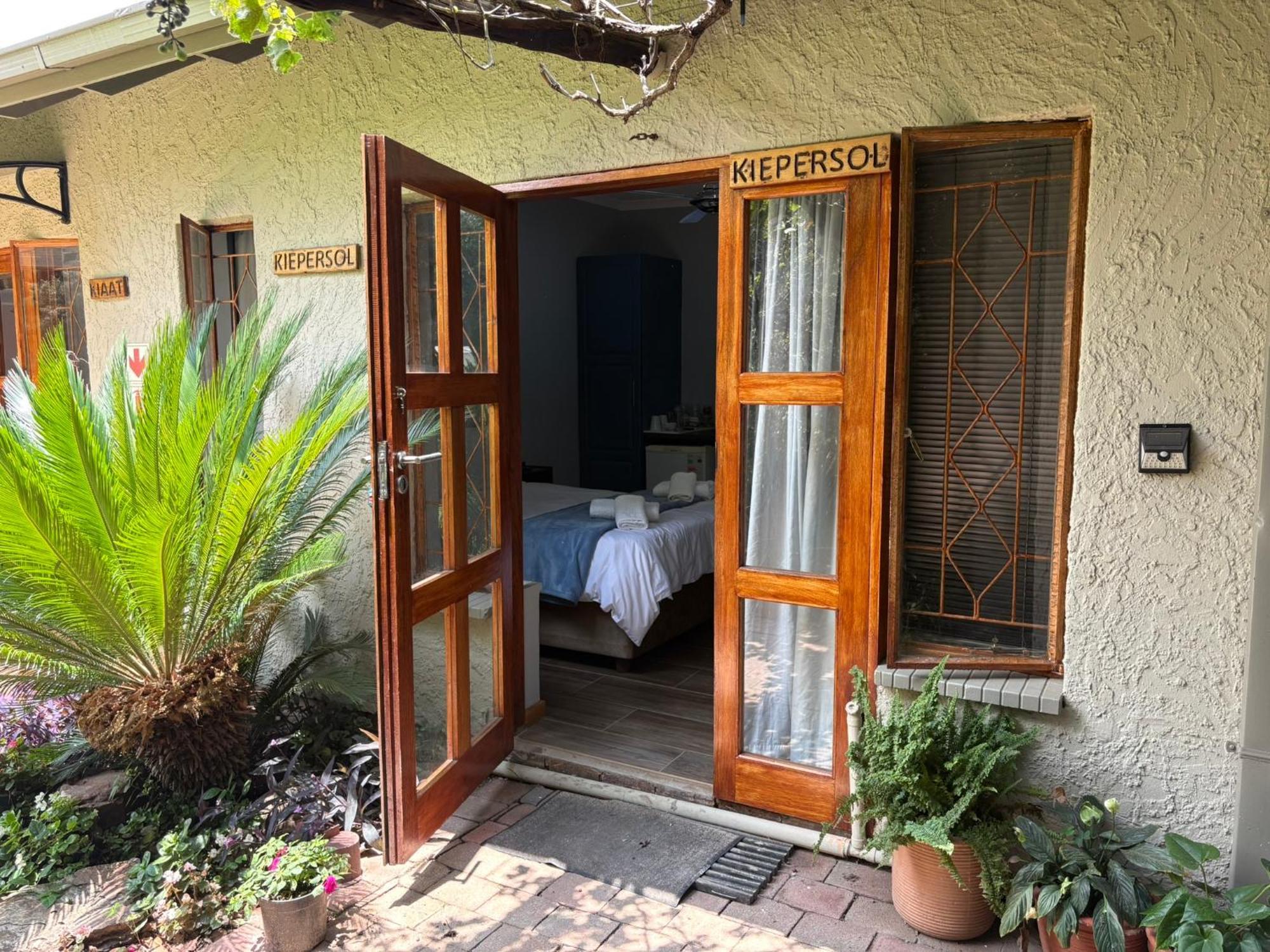 Celtis Lane Guest House Boksburg Ngoại thất bức ảnh