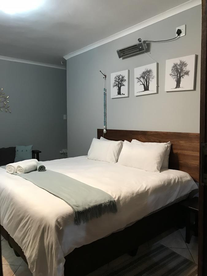 Celtis Lane Guest House Boksburg Ngoại thất bức ảnh