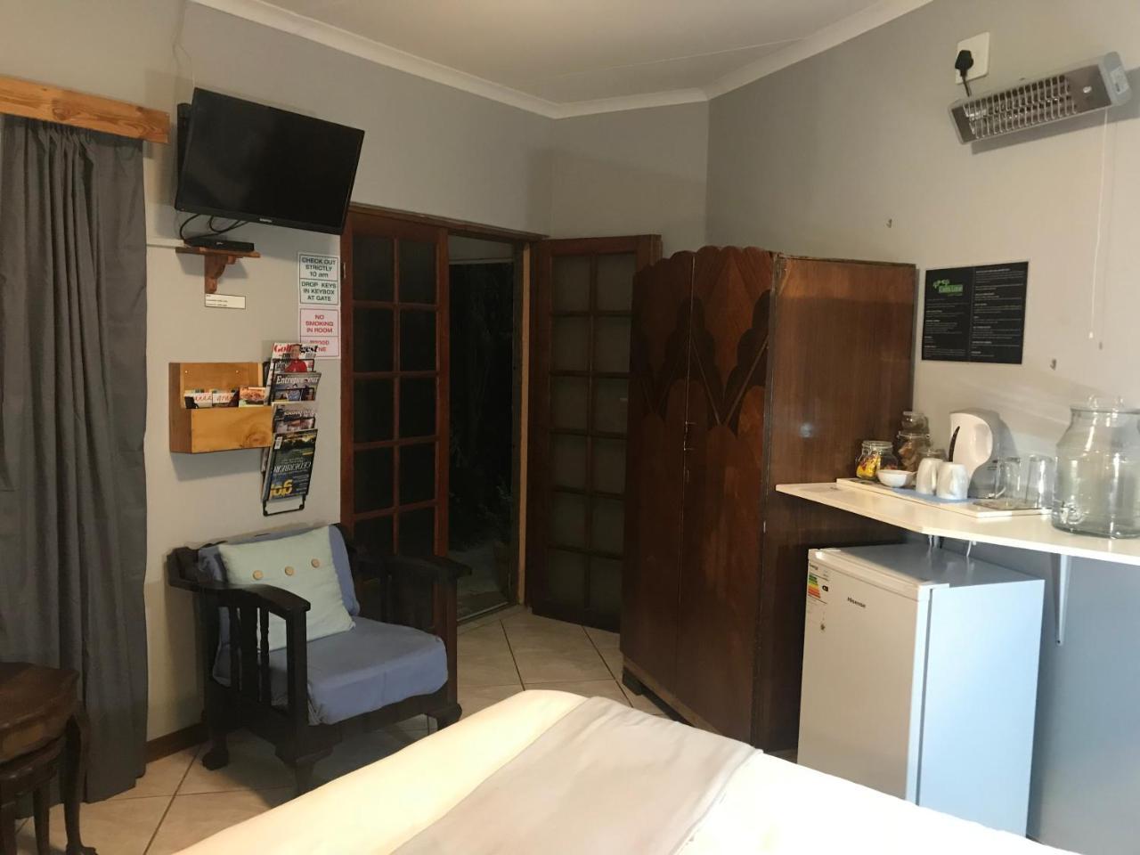 Celtis Lane Guest House Boksburg Ngoại thất bức ảnh